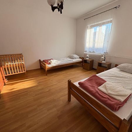 Ferienwohnung Szomszed Haz Keszthely Exterior foto
