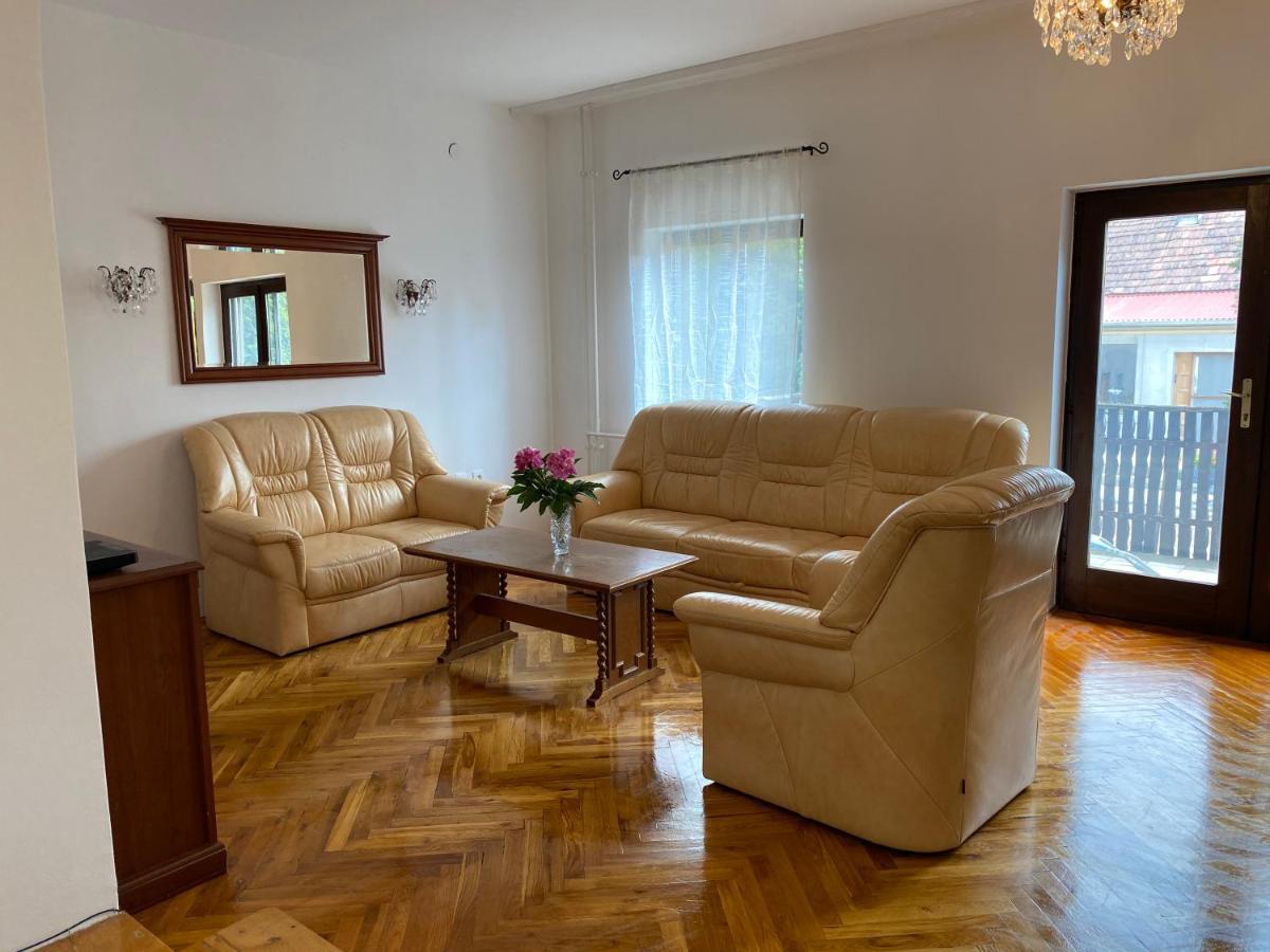 Ferienwohnung Szomszed Haz Keszthely Exterior foto