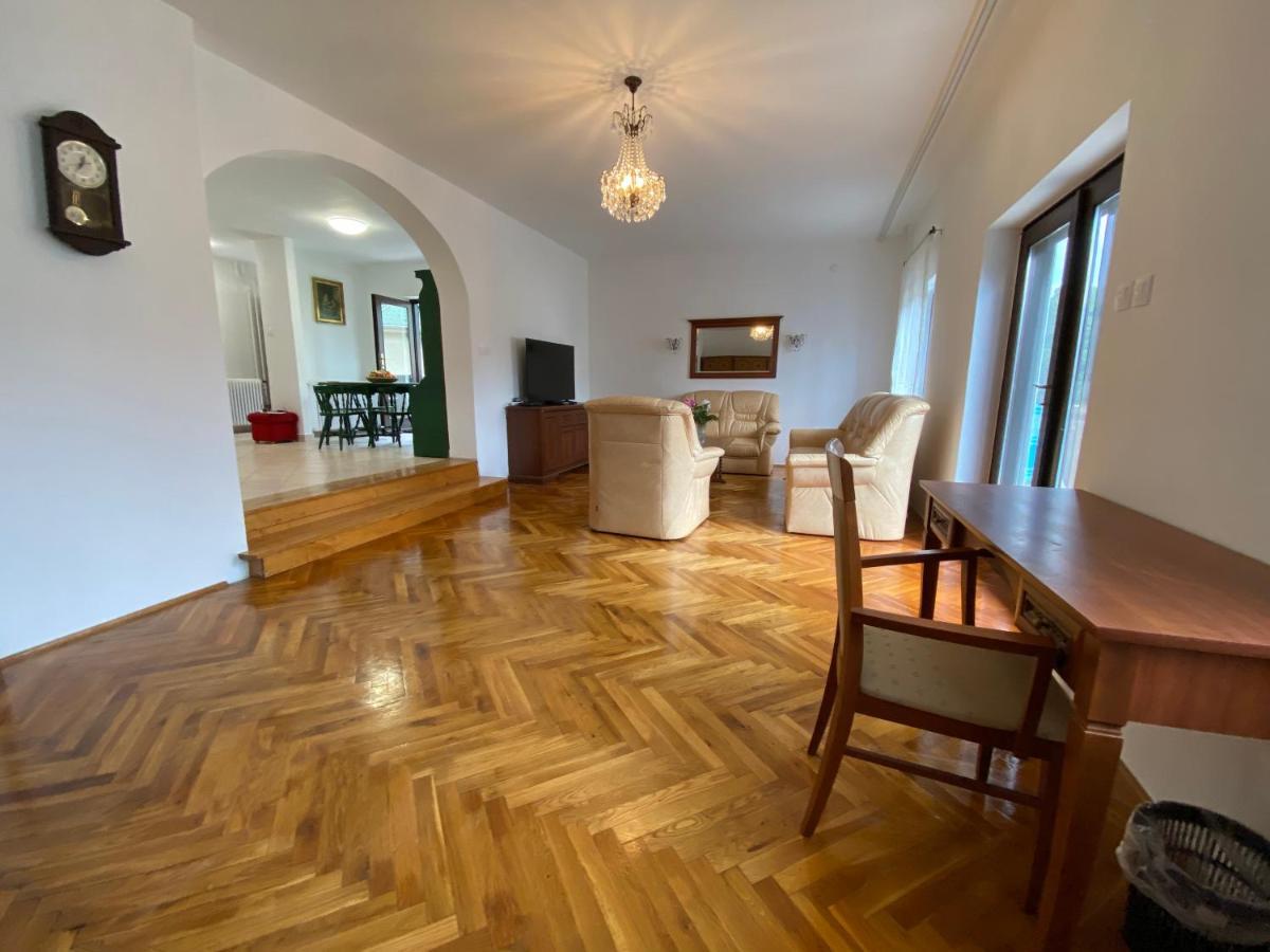 Ferienwohnung Szomszed Haz Keszthely Exterior foto