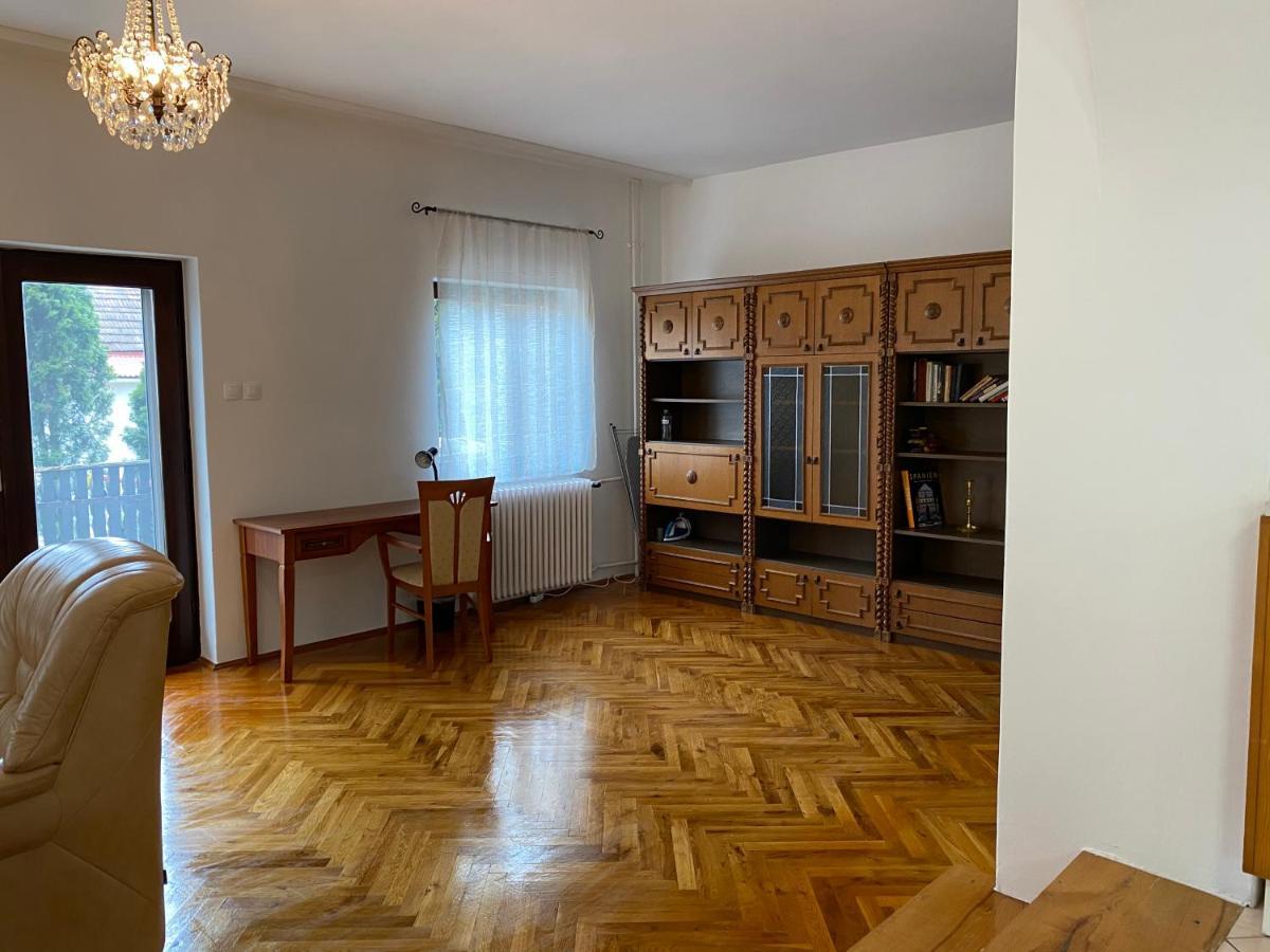Ferienwohnung Szomszed Haz Keszthely Exterior foto