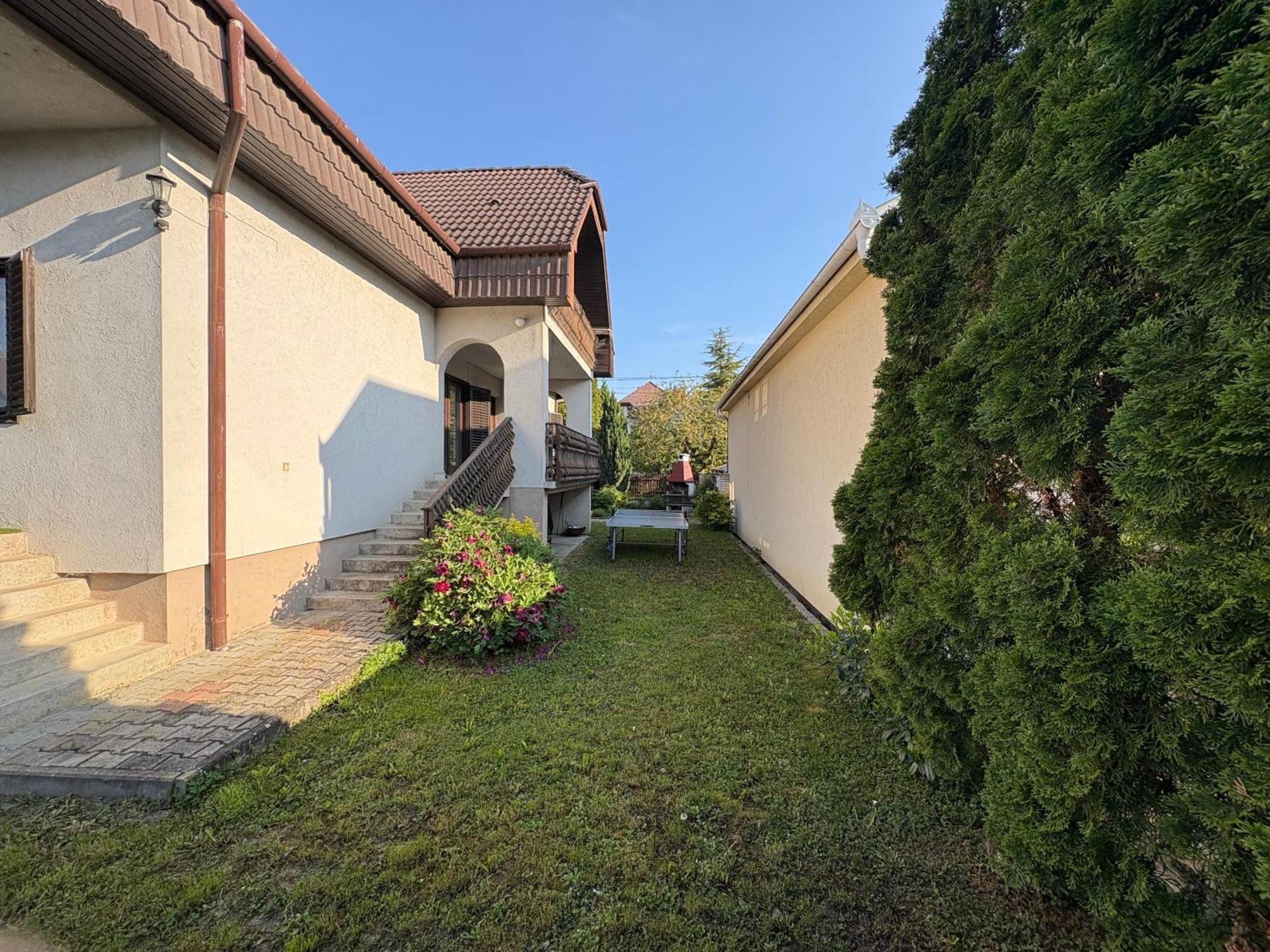Ferienwohnung Szomszed Haz Keszthely Exterior foto