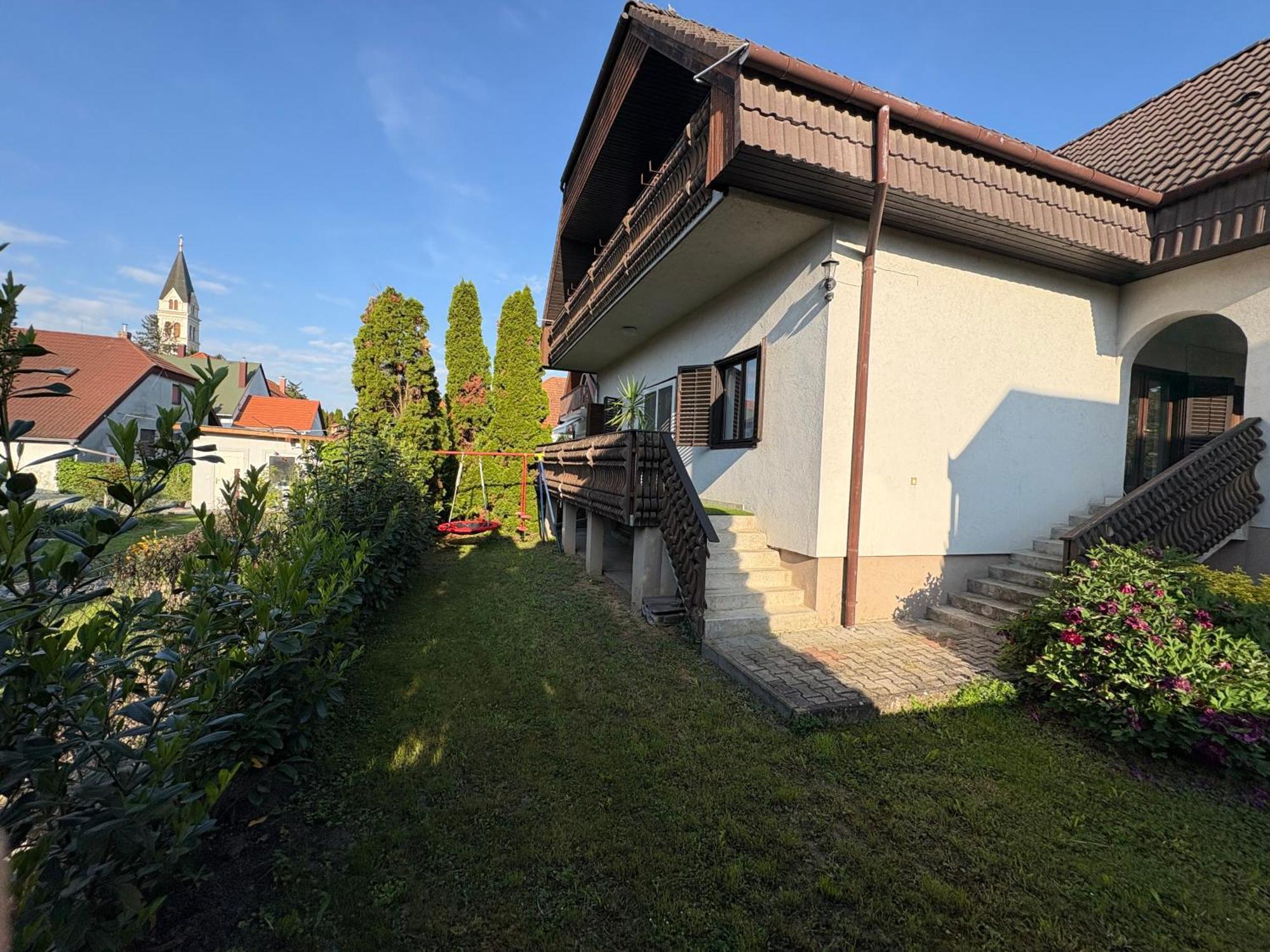 Ferienwohnung Szomszed Haz Keszthely Exterior foto